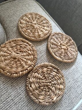 Hearth and hand Set of 4 Woven Straw Coasters - Natural Tan